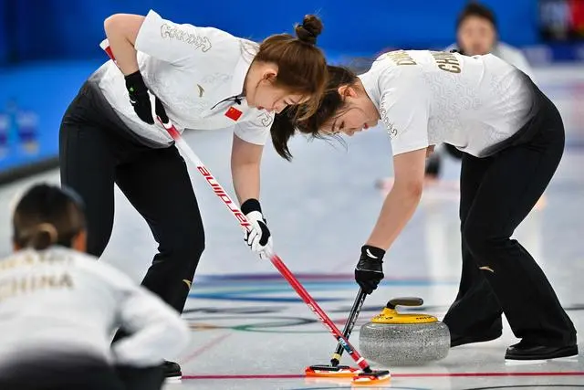 速度滑冰女子5000米_女子速度滑冰金牌第一人_女子速度滑冰500米冠军